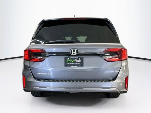 Used 2025 Honda Odyssey EX-L image 7