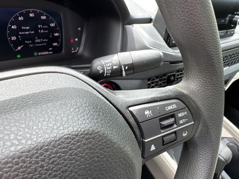 Used 2024 Honda Accord EX image 20