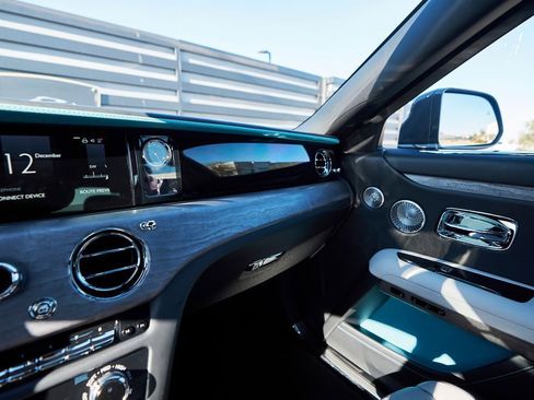 Used 2025 Rolls-Royce Ghost AWD/4WD image 83
