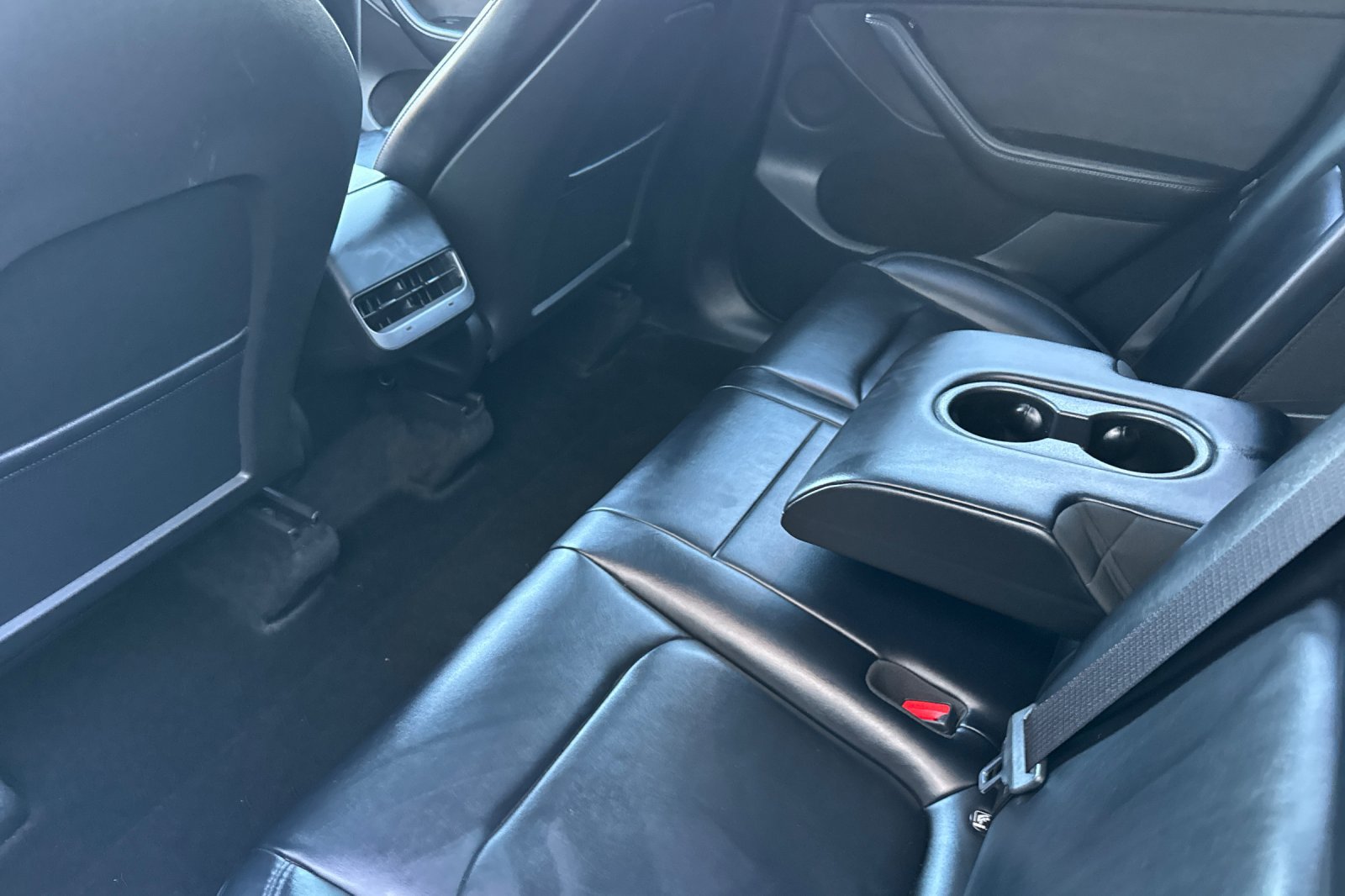 Used 2023 Tesla Model Y Performance AWD/4WD image 12