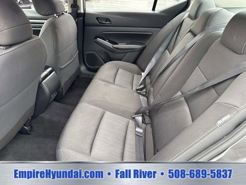 Used 2023 Nissan Altima 2.5 SV FWD image 15