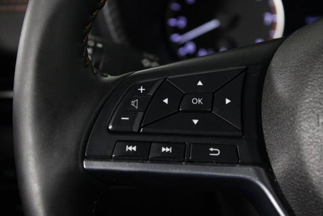 Certified 2025 Nissan Sentra SR FWD image 27