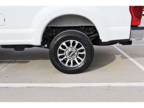 Used 2022 Ford F250 Lariat w/ Lariat Ultimate Package AWD/4WD image 28