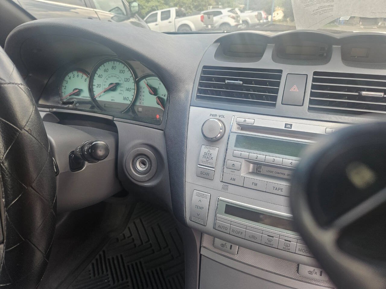 Used 2005 Toyota Solara SLE FWD image 46
