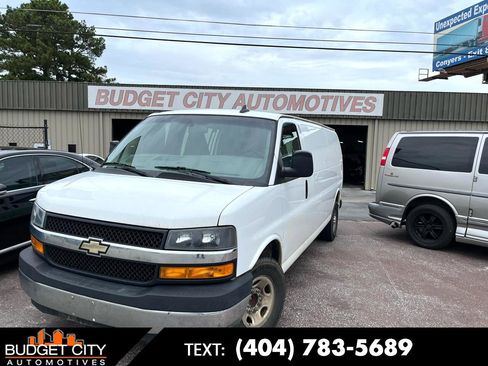 Used 2018 Chevrolet Express 3500 Extended w/ Driver Convenience Package image 1