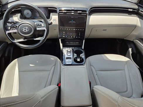 Used 2022 Hyundai Tucson Limited FWD image 18