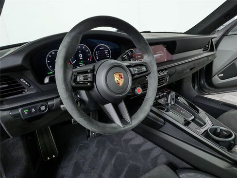 Certified 2026 Porsche 911 Carrera GTS RWD image 4