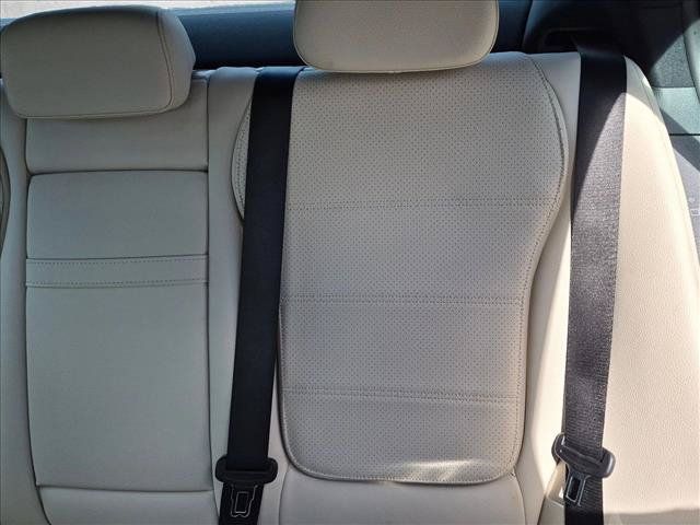 Used 2023 Mercedes-Benz C 300 Sedan image 14