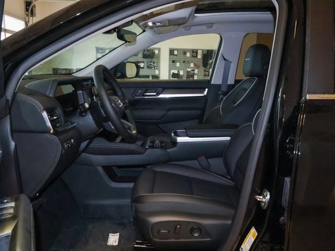 New 2027 GMC Terrain Denali w/ LPO, Floor Liner Package AWD/4WD image 7