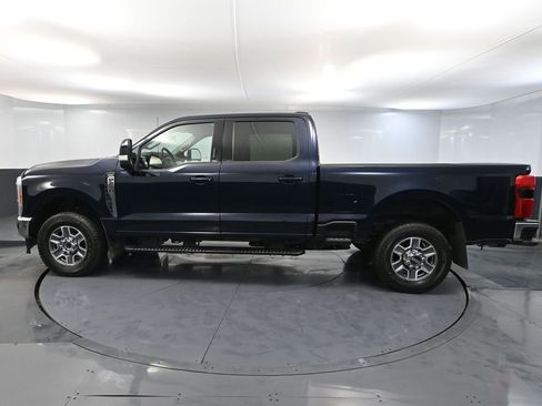 Used 2023 Ford F250 Lariat w/ FX4 Off-Road Package image 10
