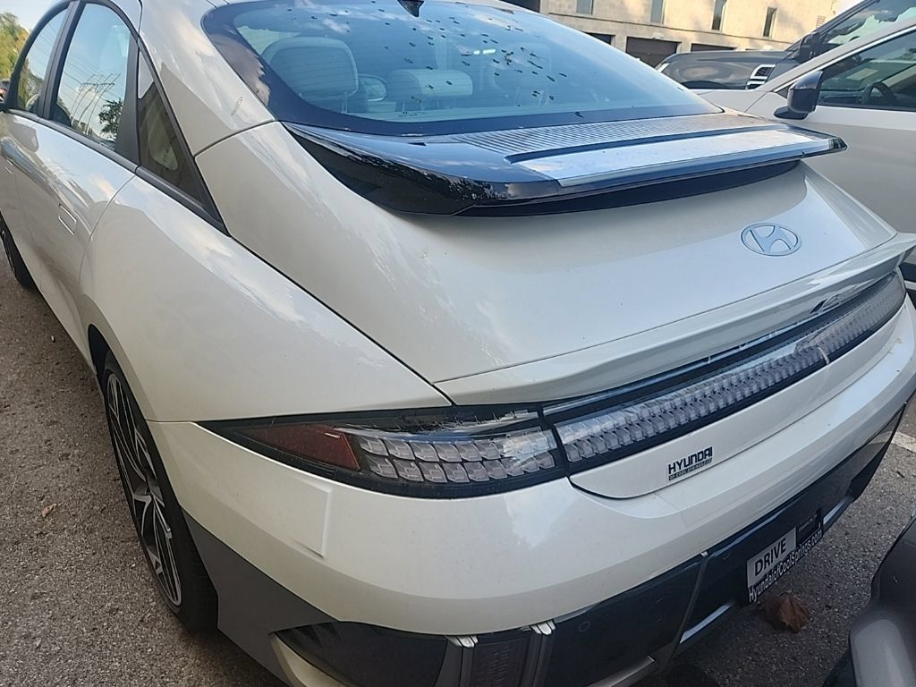 Certified 2025 Hyundai Ioniq 6 SEL AWD/4WD image 5