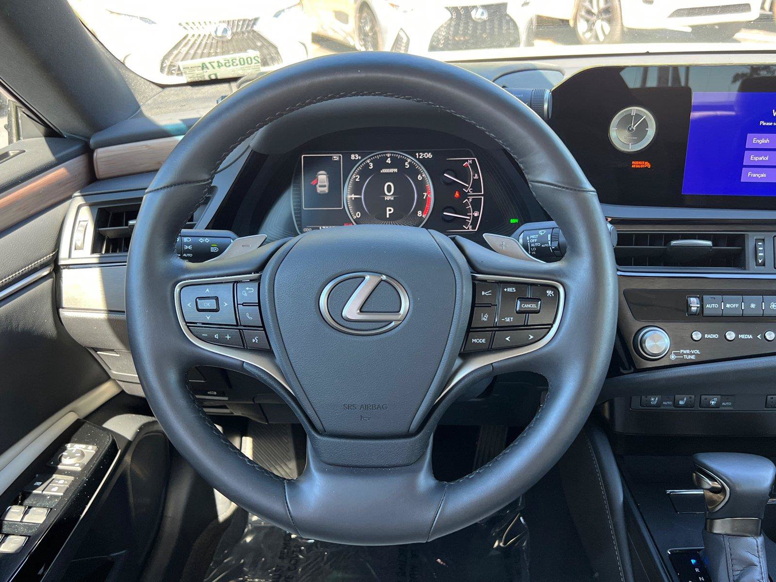 Used 2024 Lexus ES 350 w/ Premium Package FWD image 24