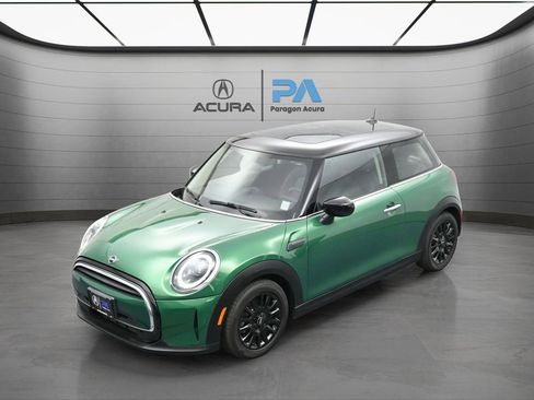 Used 2022 MINI Cooper 2-Door Hardtop image 31