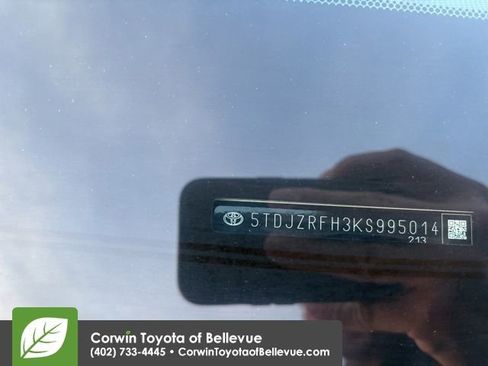 Used 2019 Toyota Highlander XLE w/ Protection Package #3 image 15