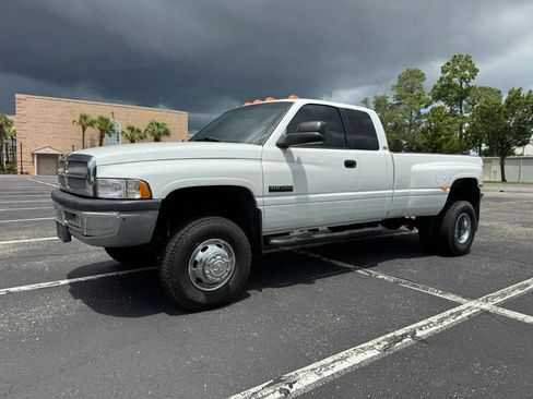 Used 2001 Dodge Ram 3500 Truck 4x4 Quad Cab image 2