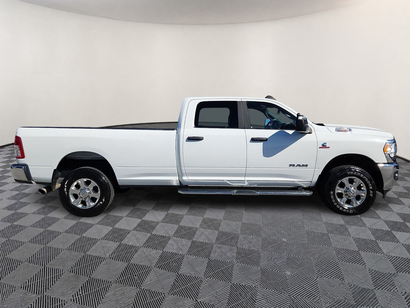 Used 2023 RAM 2500 Big Horn w/ Level 1 Equipment Group AWD/4WD image 7