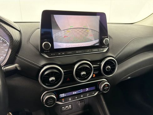 Used 2020 Nissan Sentra SV FWD image 14