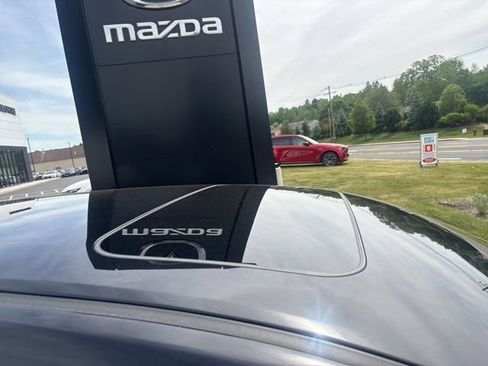 Used 2024 MAZDA CX-5 AWD 2.5 S w/ Preferred Package image 2