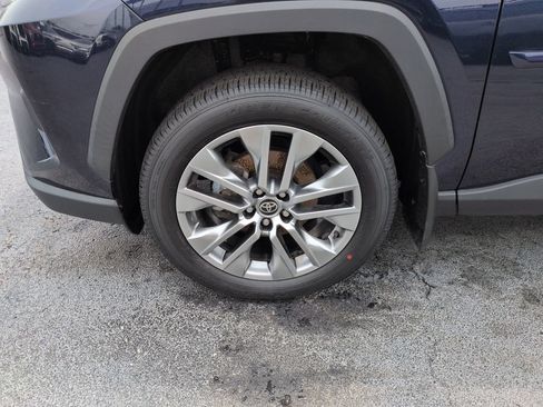 Certified 2022 Toyota RAV4 XLE Premium AWD/4WD image 27