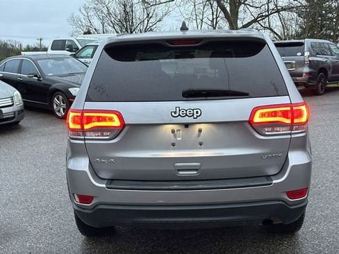 Used 2015 Jeep Grand Cherokee Laredo image 28