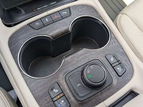Used 2023 GMC Acadia Denali w/ LPO, Floor Liner Package FWD image 28
