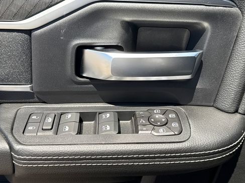 New 2026 RAM 2500 Big Horn AWD/4WD image 22
