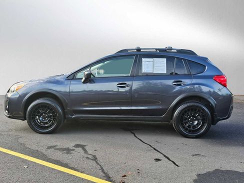 Used 2017 Subaru Crosstrek 2.0i Premium image 6