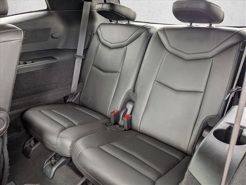 Used 2022 Cadillac XT6 Premium Luxury w/ Technology Package image 19