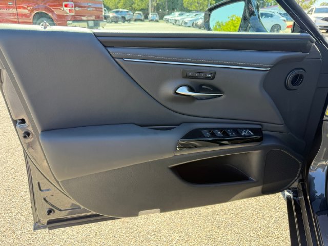 Used 2024 Lexus ES 350 w/ Premium Package FWD image 23