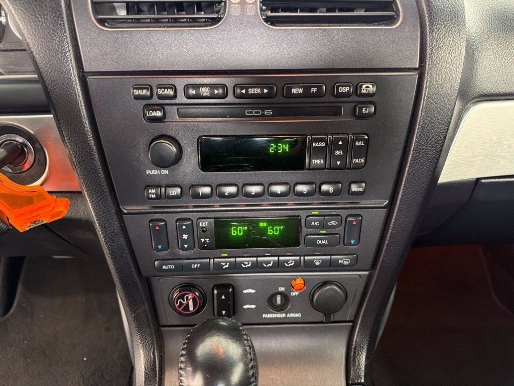 Used 2003 Ford Thunderbird RWD image 12