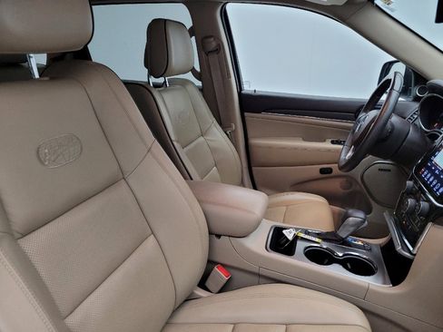 Used 2021 Jeep Grand Cherokee Overland image 21