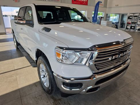 Used 2024 RAM 1500 Laramie AWD/4WD image 5