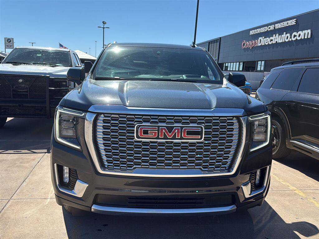 Used 2022 GMC Yukon Denali AWD/4WD image 2