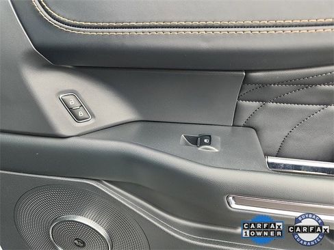 Certified 2023 Ford Expedition Platinum image 37