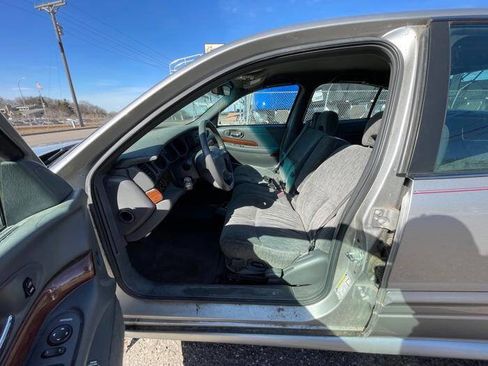 Used 2004 Buick Le Sabre Custom w/ Wheel and Sounds Package image 21