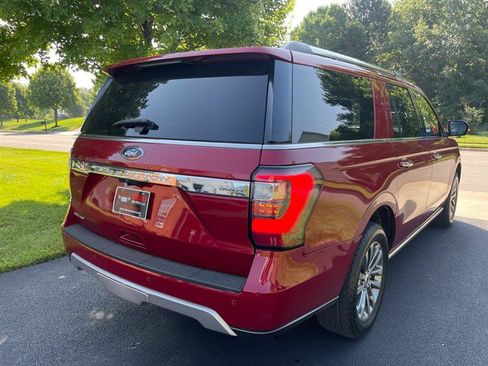 Used 2018 Ford Expedition Max Limited AWD/4WD image 32