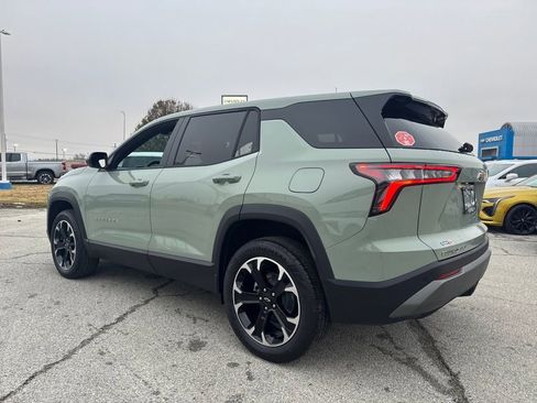 New 2026 Chevrolet Equinox LT w/ Convenience Package II image 3