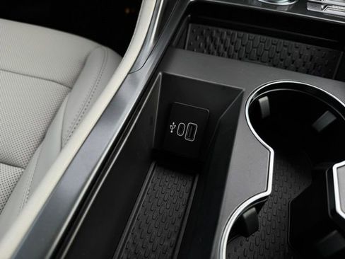 New 2026 Lincoln Nautilus Premier w/ Equipment Group 102A image 36