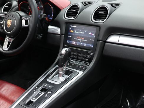 Used 2017 Porsche 718 Boxster S image 56
