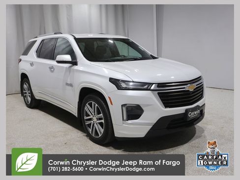 Used 2023 Chevrolet Traverse High Country AWD/4WD image 1