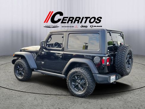 Certified 2022 Jeep Wrangler Sport AWD/4WD image 2