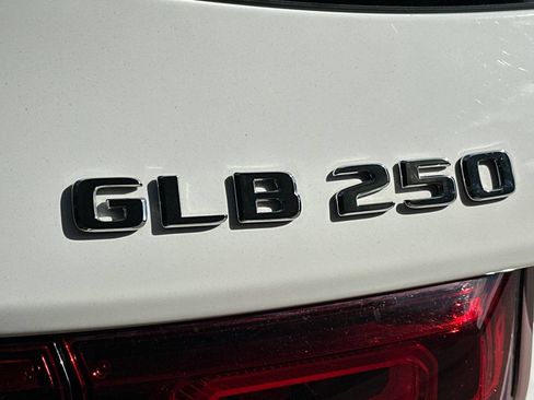 Certified 2023 Mercedes-Benz GLB 250 image 37