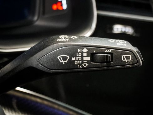 Used 2021 Audi SQ8 Premium Plus w/ SQ8 Black Optic Package image 19