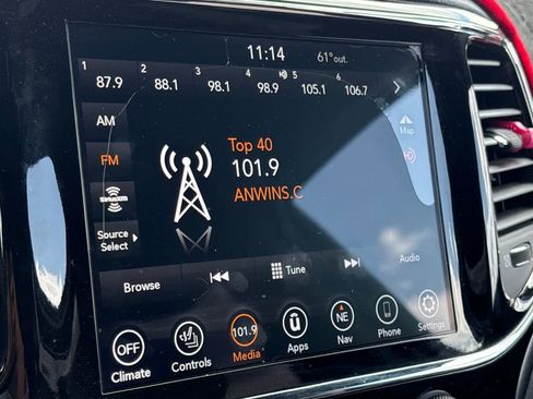 Used 2020 Jeep Grand Cherokee Altitude image 20