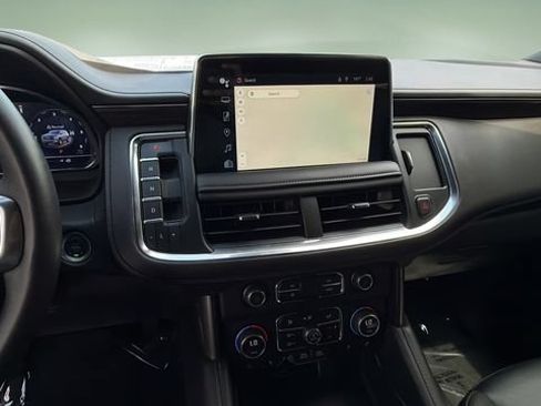 Used 2024 Chevrolet Tahoe Z71 w/ Luxury Package AWD/4WD image 25