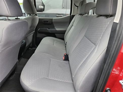 Used 2021 Toyota Tacoma SR image 5