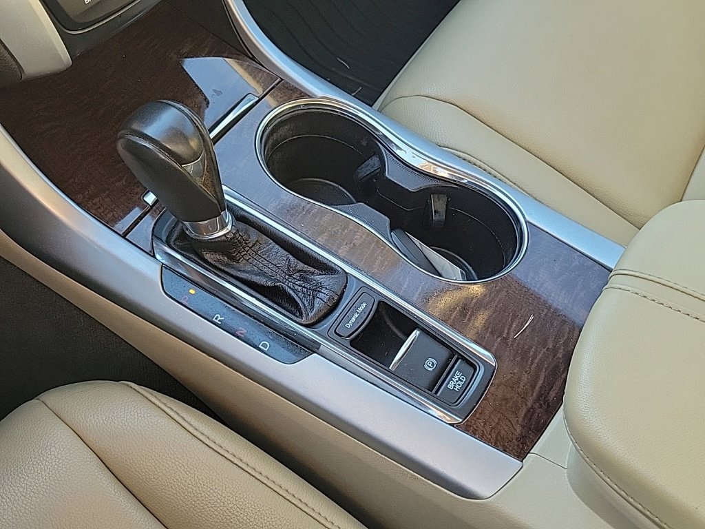 Used 2018 Acura TLX FWD image 36