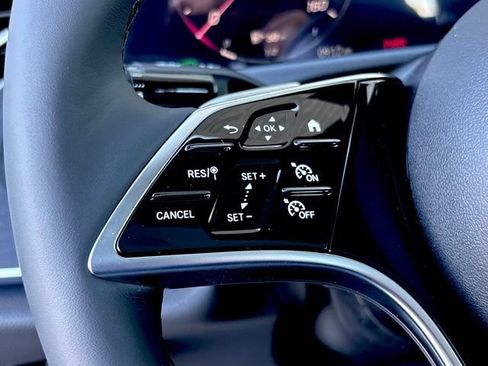 New 2026 Mercedes-Benz E 350 4MATIC Sedan image 14