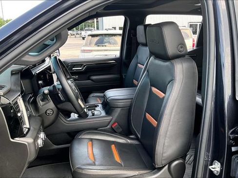 Used 2023 GMC Sierra 1500 AT4 w/ Technology Package AWD/4WD image 22