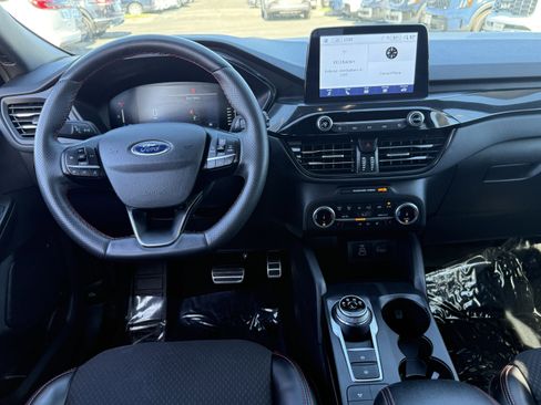 Used 2024 Ford Escape ST-Line w/ Cold Weather Package image 26